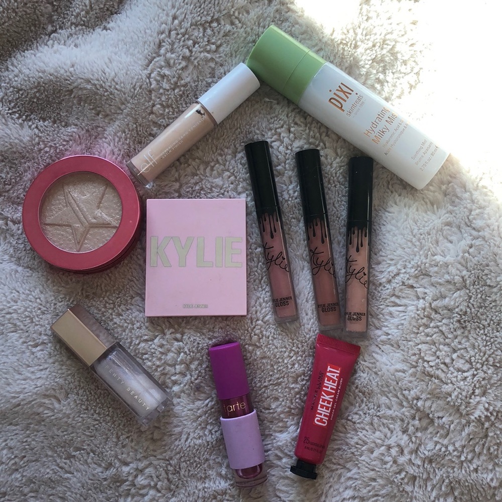 Bundle of Makeup